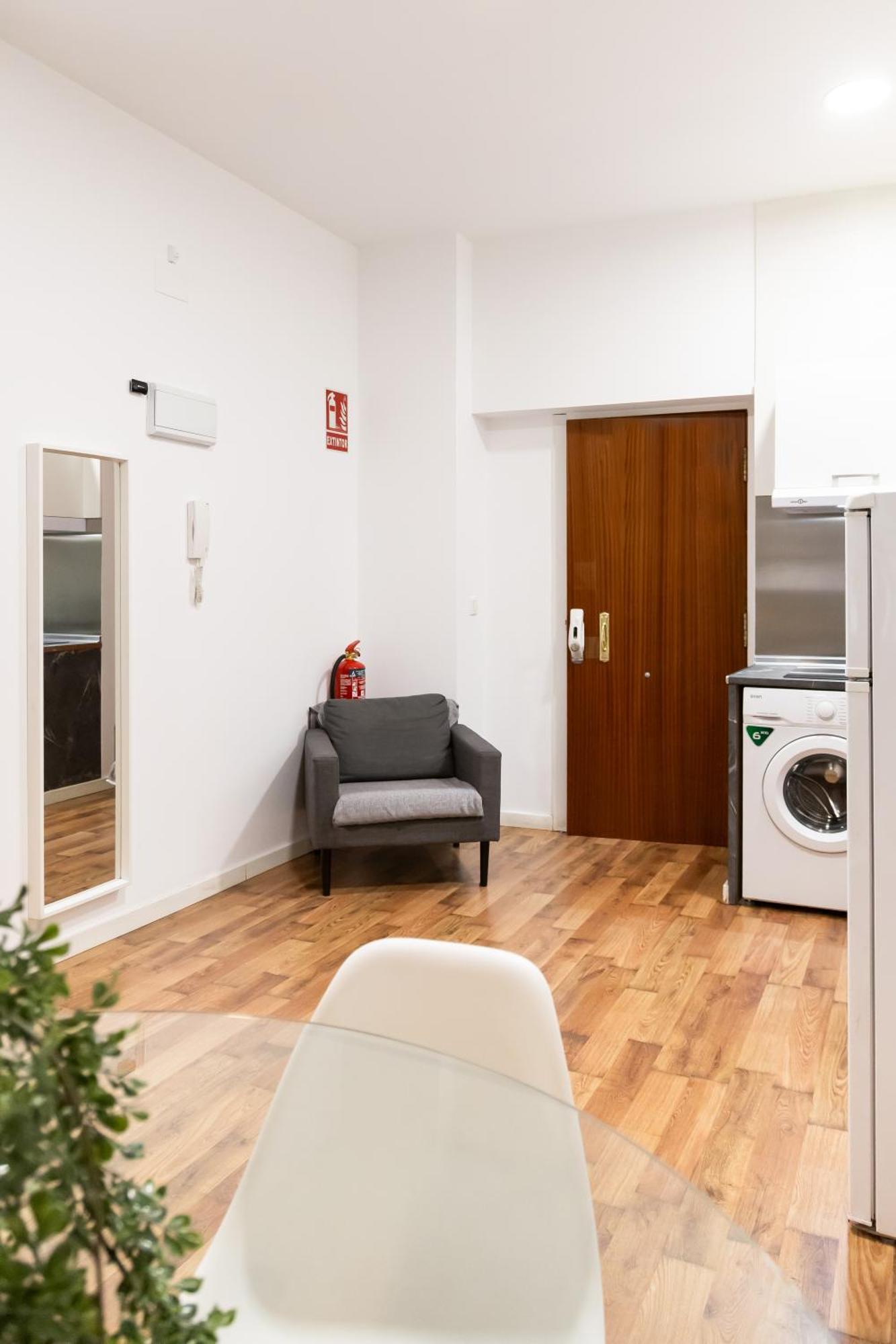 Down Town Apartment บาเลนเซีย ภายนอก รูปภาพ
