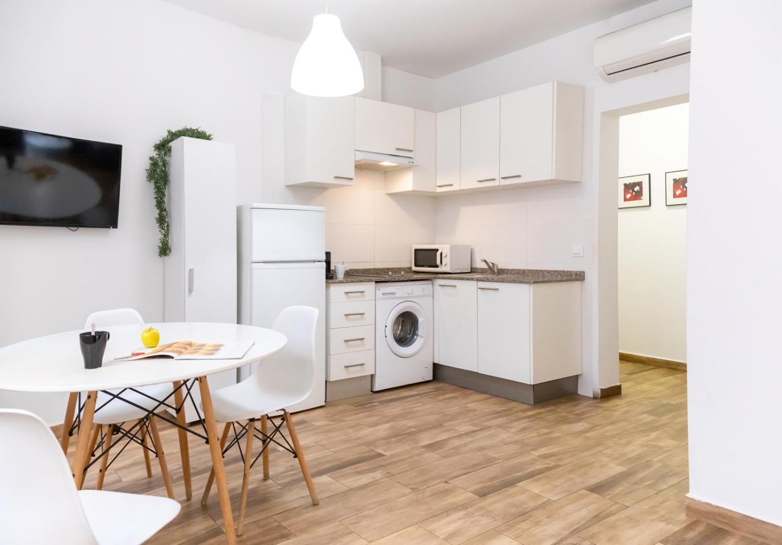 Down Town Apartment บาเลนเซีย ภายนอก รูปภาพ
