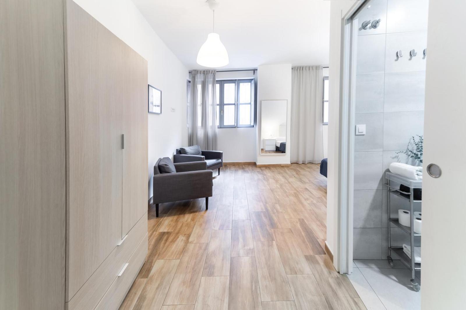 Down Town Apartment บาเลนเซีย ภายนอก รูปภาพ